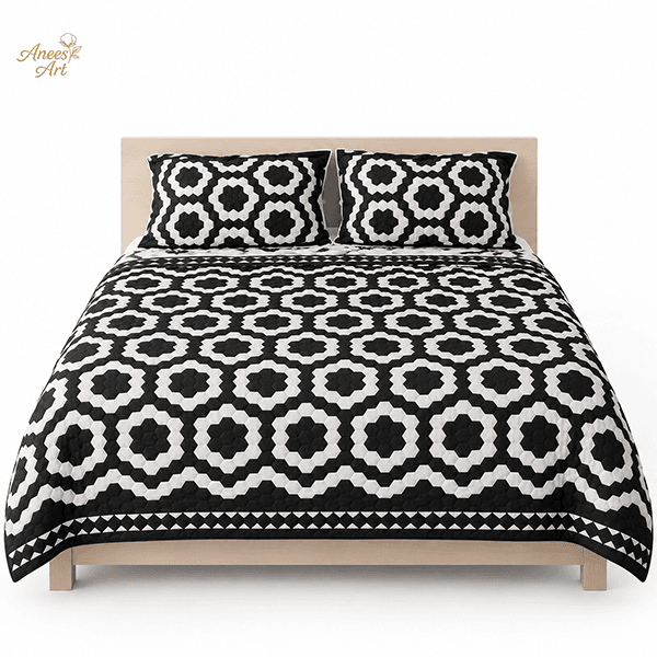 RD#007 - Black / white comforter with pillows