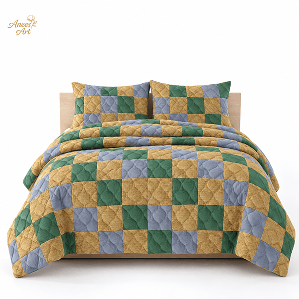 RD#013 - Green / gold / pale blue comforter with pillows
